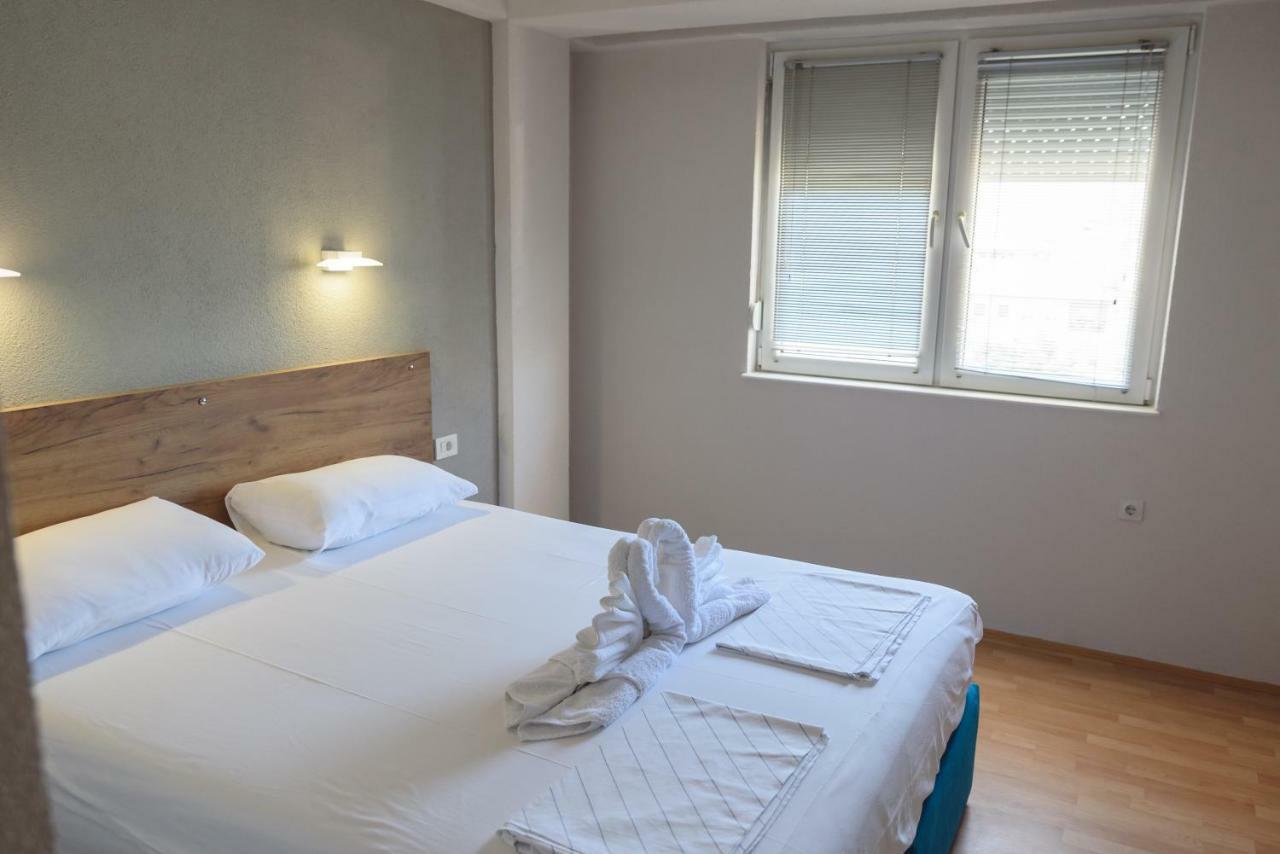 City Center Apartments Ustrumca Dış mekan fotoğraf